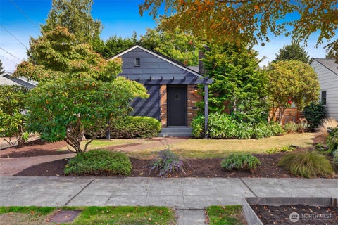 Photo of 8040 Dibble Avenue NW, Seattle, WA 98117 (MLS # 2580577)
