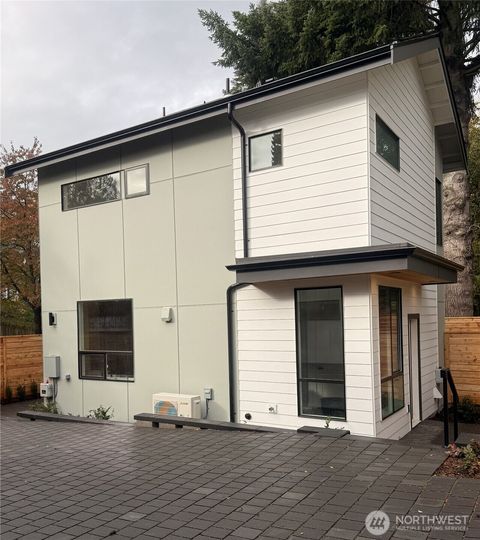 Photo of 7339 21st Avenue NE, Seattle, WA 98115 (MLS # 2444509) Photo of 7339 21st Avenue NE, Seattle, WA 98115 (MLS # 2444509)