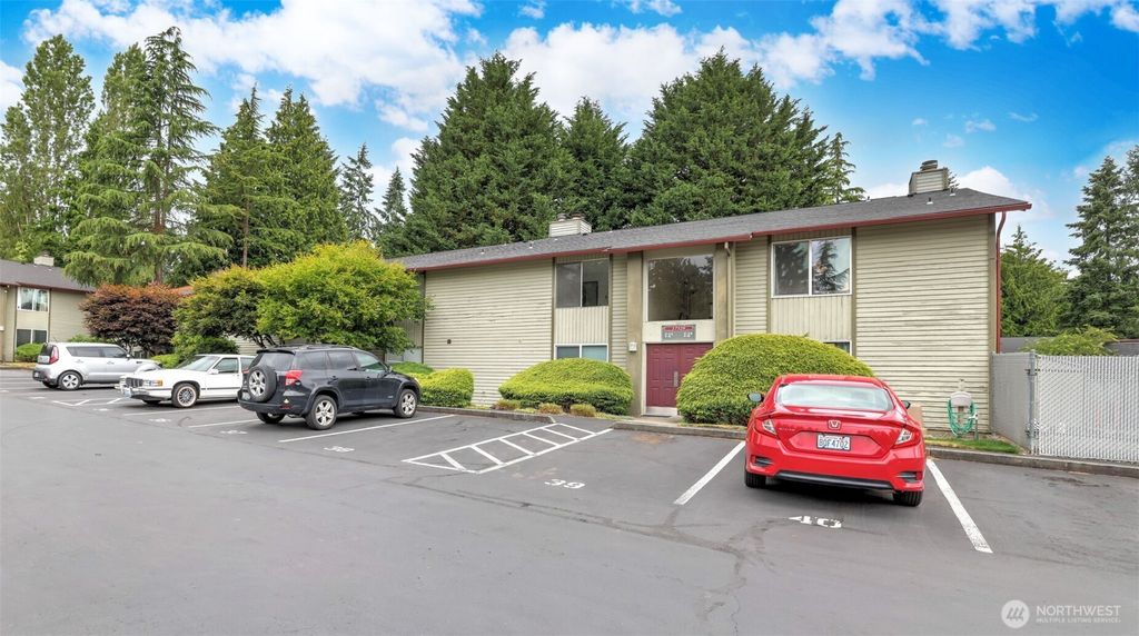 Photo of 17529 151st Avenue SE #7-8, Renton, WA 98058 (MLS # 2398993)