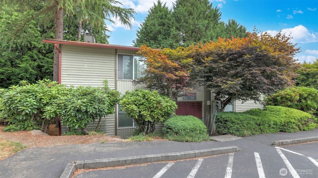 Photo of 17529 151st Avenue SE #7-8, Renton, WA 98058 (MLS # 2398993)