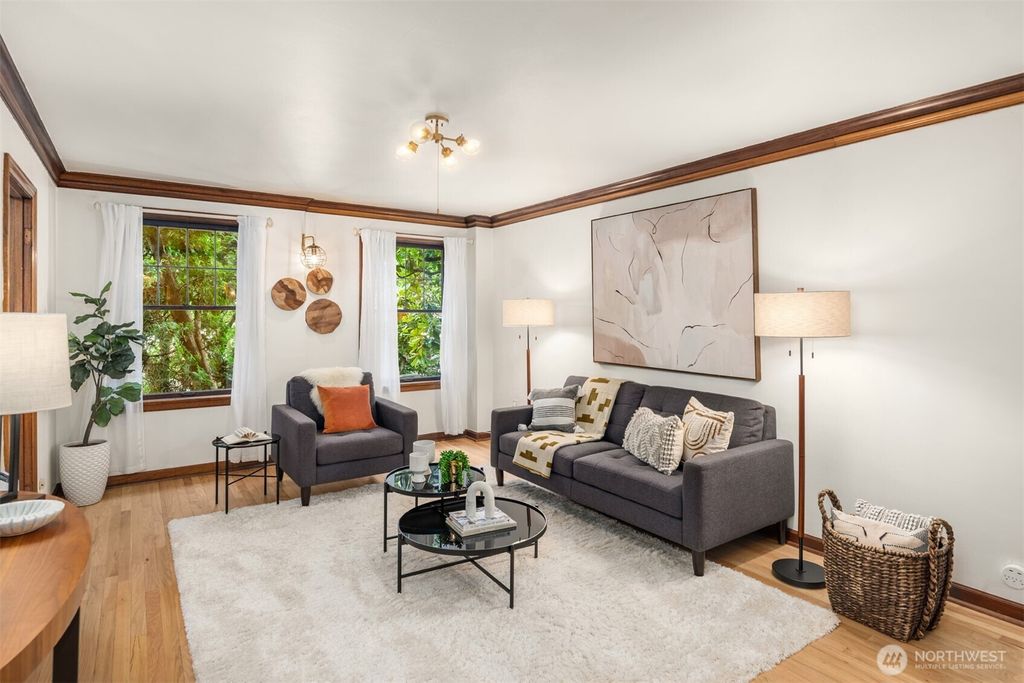 Photo of 400 Boylston Avenue E #110, Seattle, WA 98102 (MLS # 2346235)