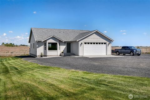 Photo of 8903 Stonecrest Road NE, Moses Lake, WA 98837 (MLS # 2516782)