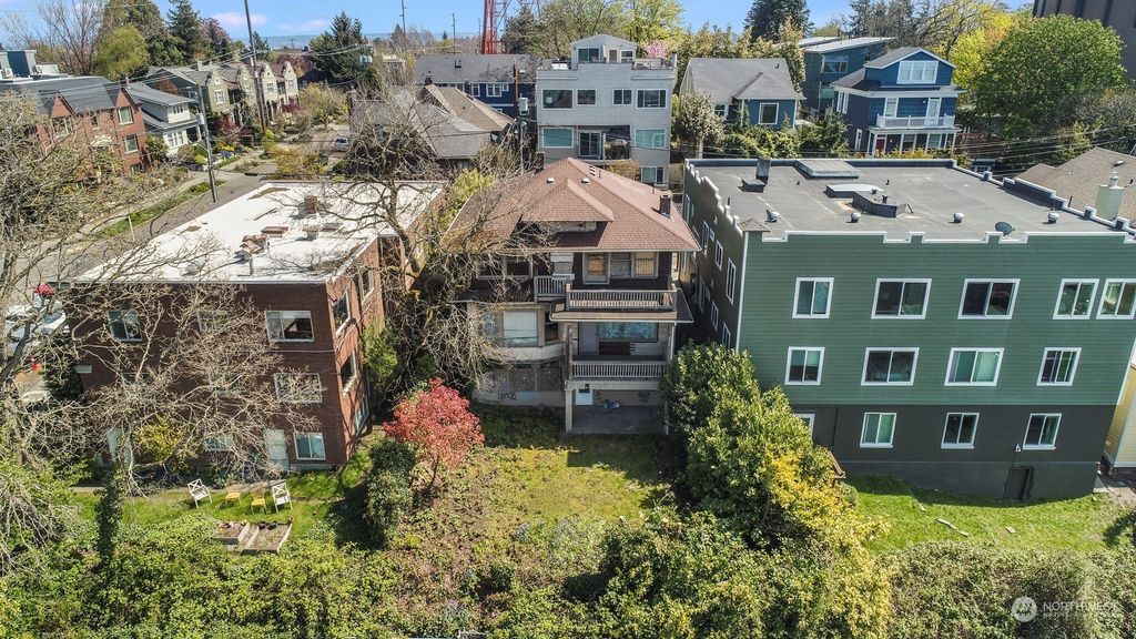Photo of 1423 1st Avenue N, Seattle, WA 98109 (MLS # 2032572)