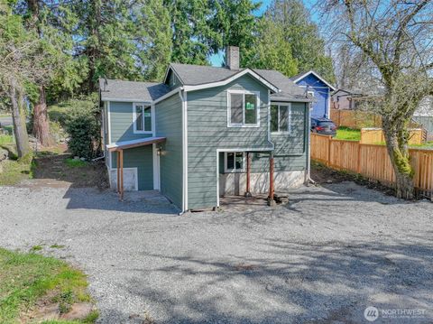 1023 SW Roxbury Street, Seattle, WA 98106 - MLS#: 2357247