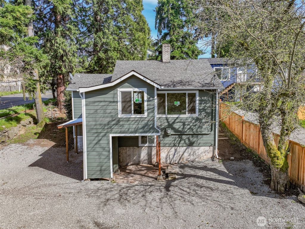 Photo of 1023 SW Roxbury Street, Seattle, WA 98106 (MLS # 2357247)