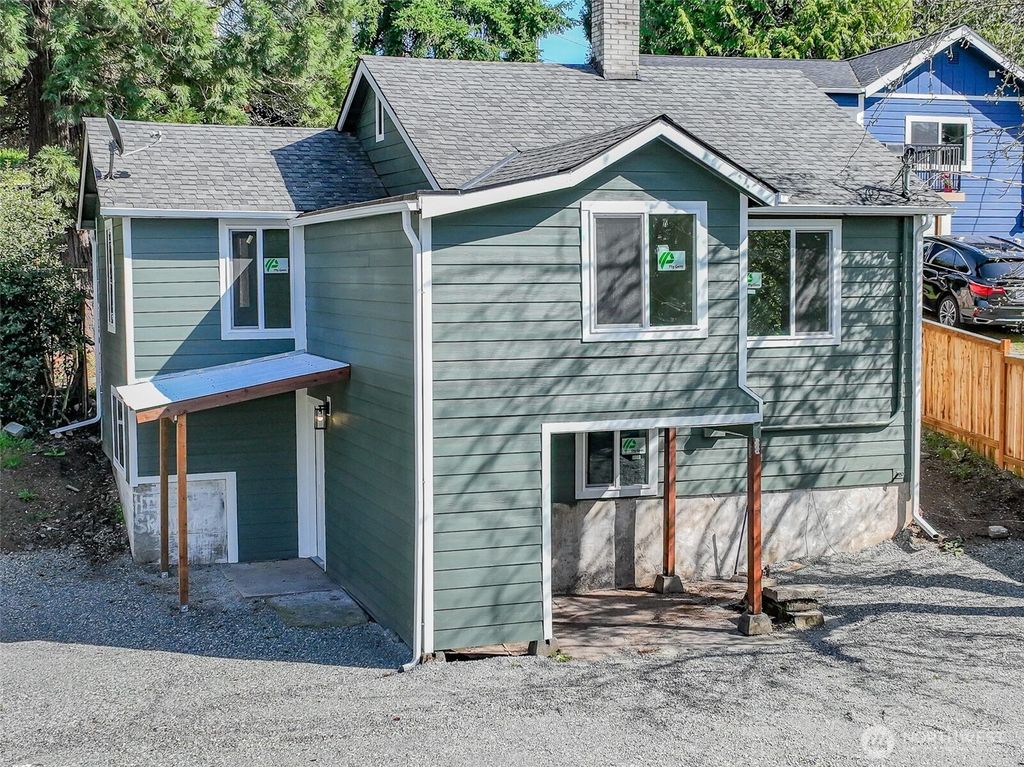 Photo of 1023 SW Roxbury Street, Seattle, WA 98106 (MLS # 2357247)