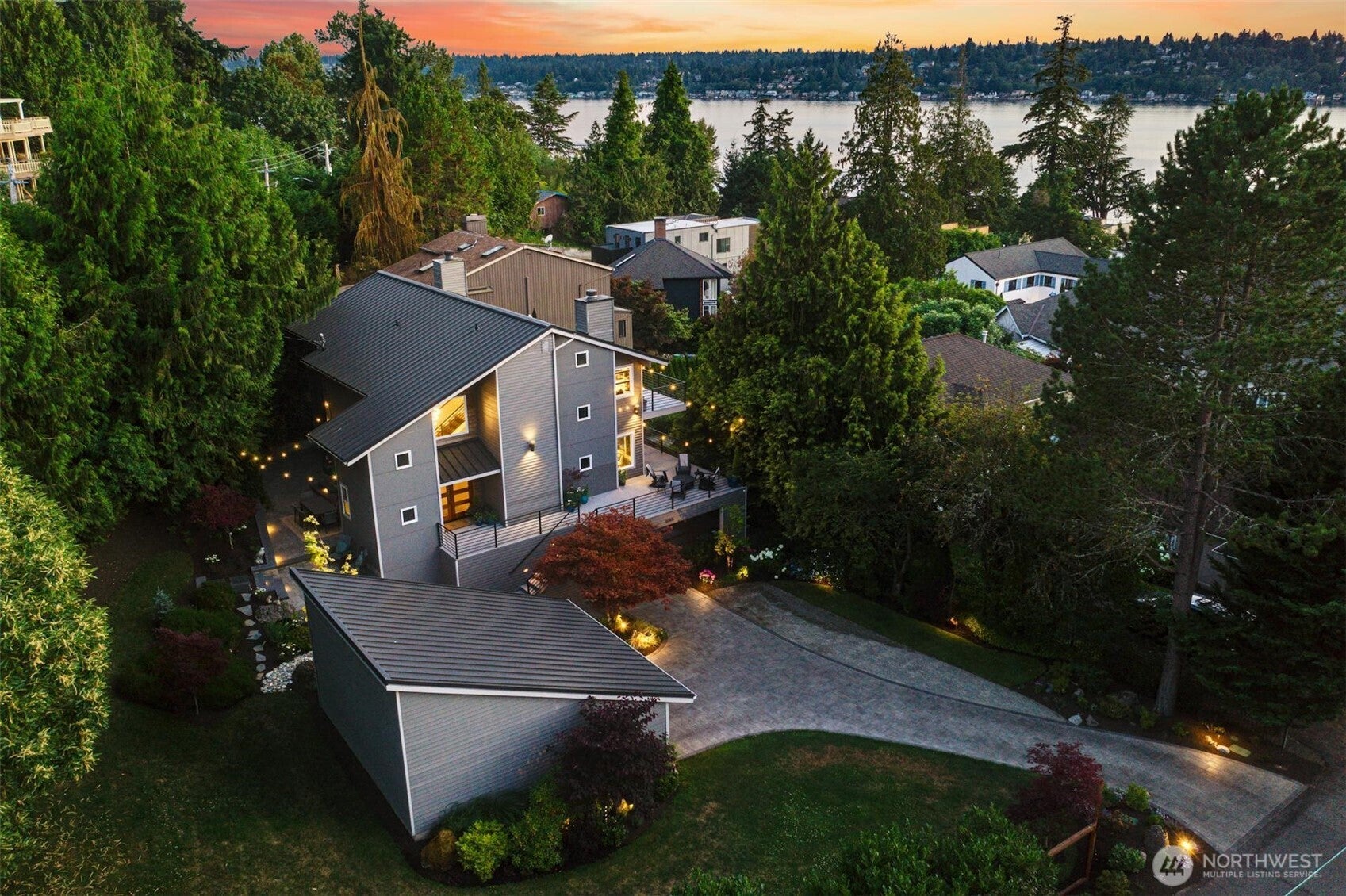 6065 NE 135th Street