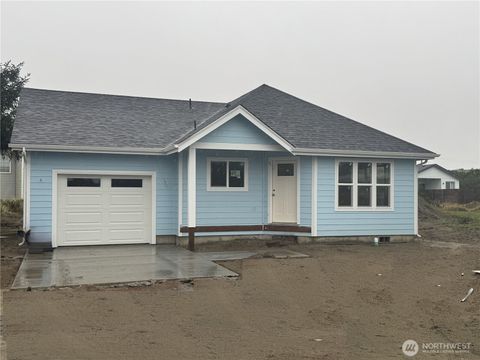 382 Cygnus Avenue SW Ocean Shores WA 98569