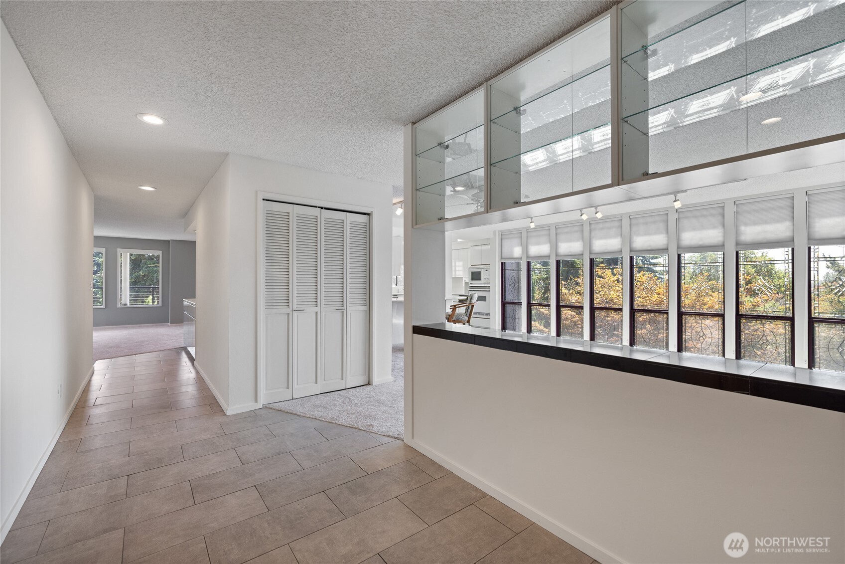 2615 S Cedar 408