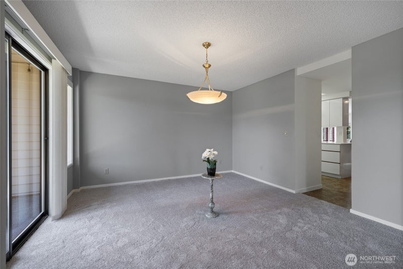 2615 S Cedar 408