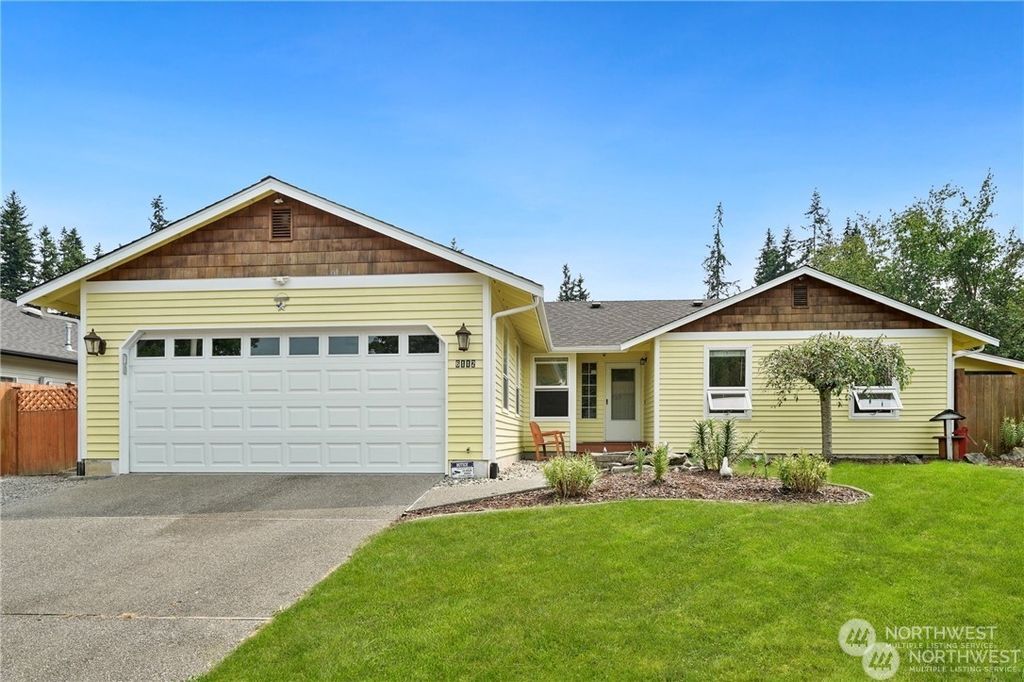 Photo of 6112 88th Place NE, Marysville, WA 98270 (MLS # 2196742)