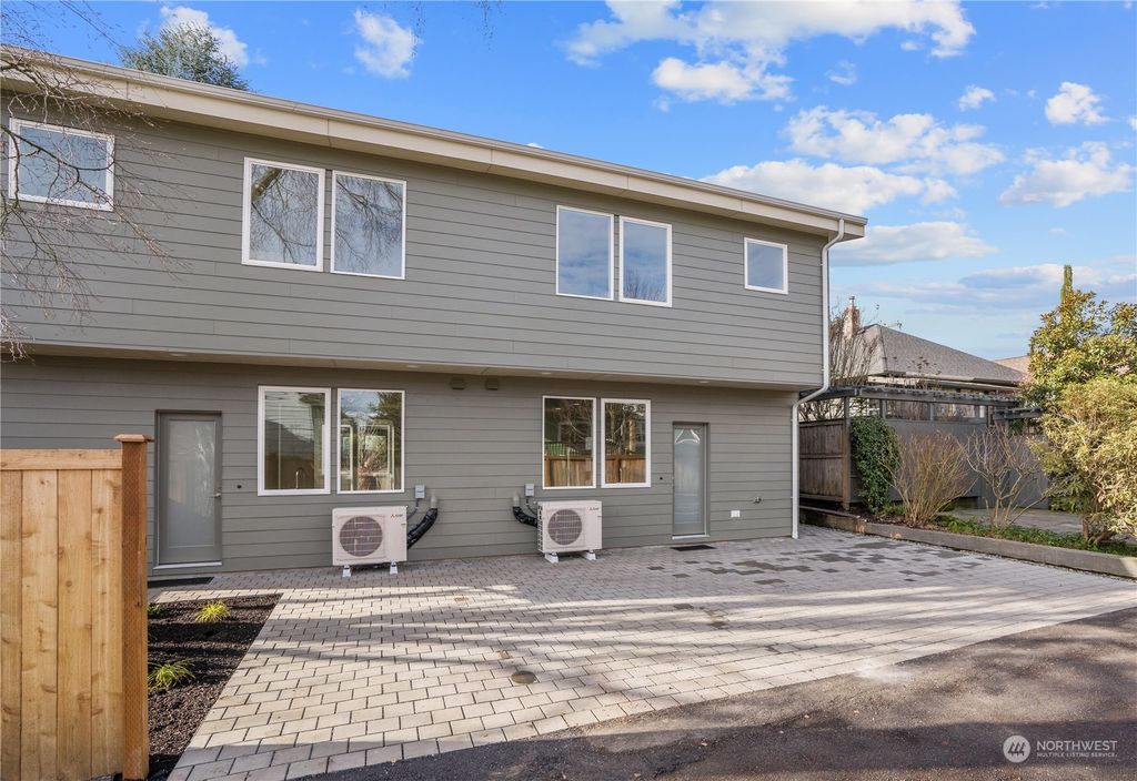 Photo of 7324 B 11th Avenue NE, Seattle, WA 98115 (MLS # 2200332)