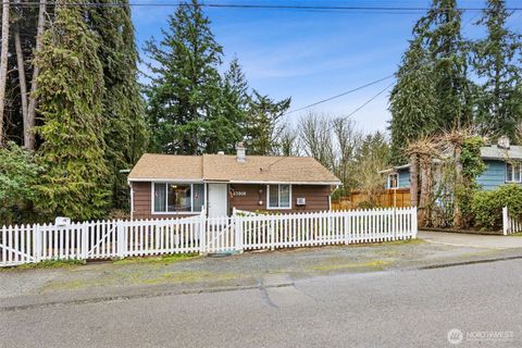 Photo of 23906 60th Avenue W, Mountlake Terrace, WA 98043 (MLS # 2487388)