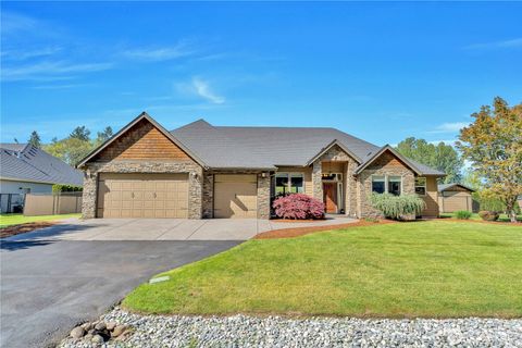 Photo of 1400 SW 26th Circle, Battle Ground, WA 98604 (MLS # 2519873)