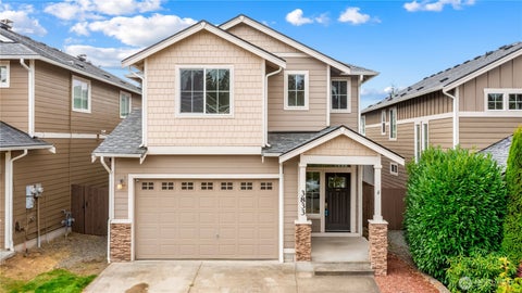 Photo of 3833 Westar Avenue SW, Bremerton, WA 98312 (MLS # 2576124)