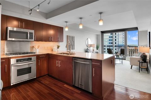 Photo of 650 Bellevue Way NE #2808, Bellevue, WA 98004 (MLS # 2503488)