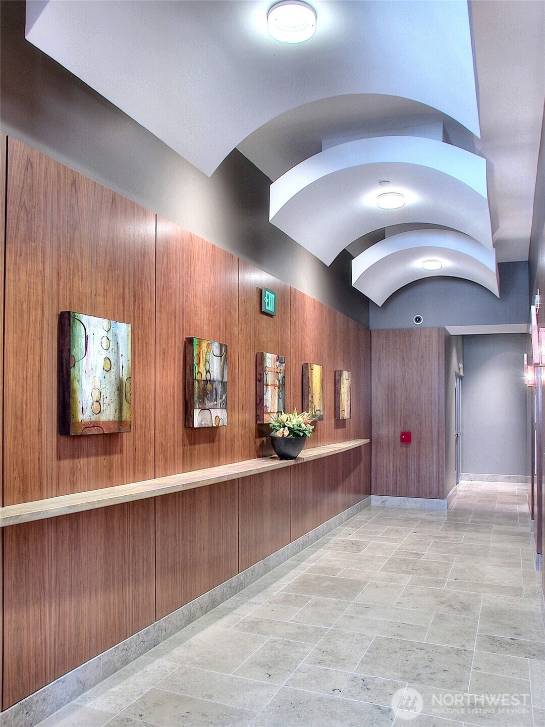 650 Bellevue Way NE 2808