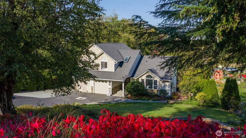 4517 Edgemont Place