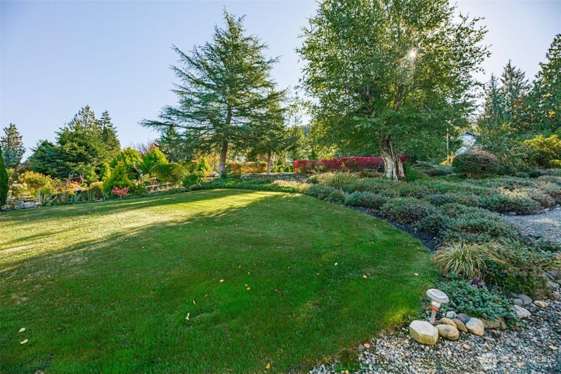 4517 Edgemont Place