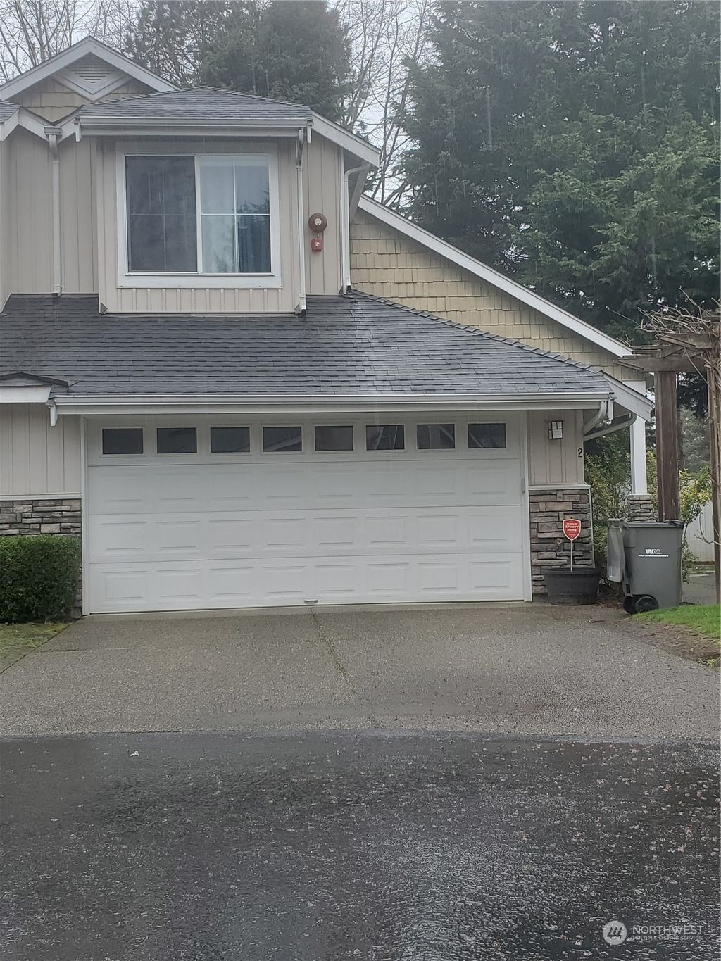 Photo of 120 Newport Way NW #2, Issaquah, WA 98027 (MLS # 2056601)
