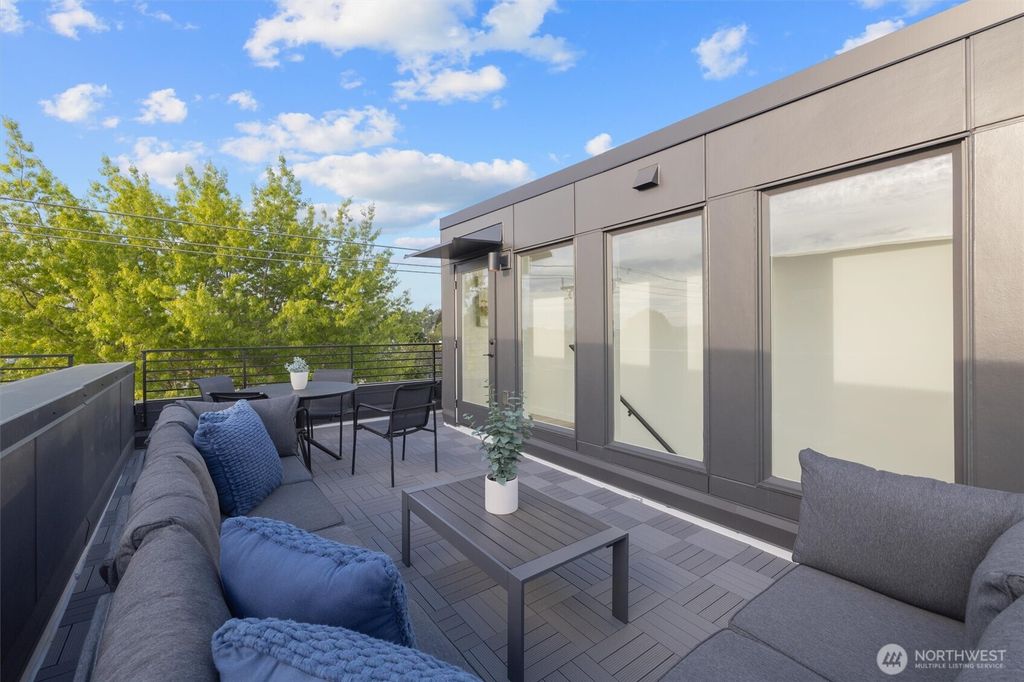 Photo of 6604 Carleton Avenue S #B, Seattle, WA 98108 (MLS # 2437252)