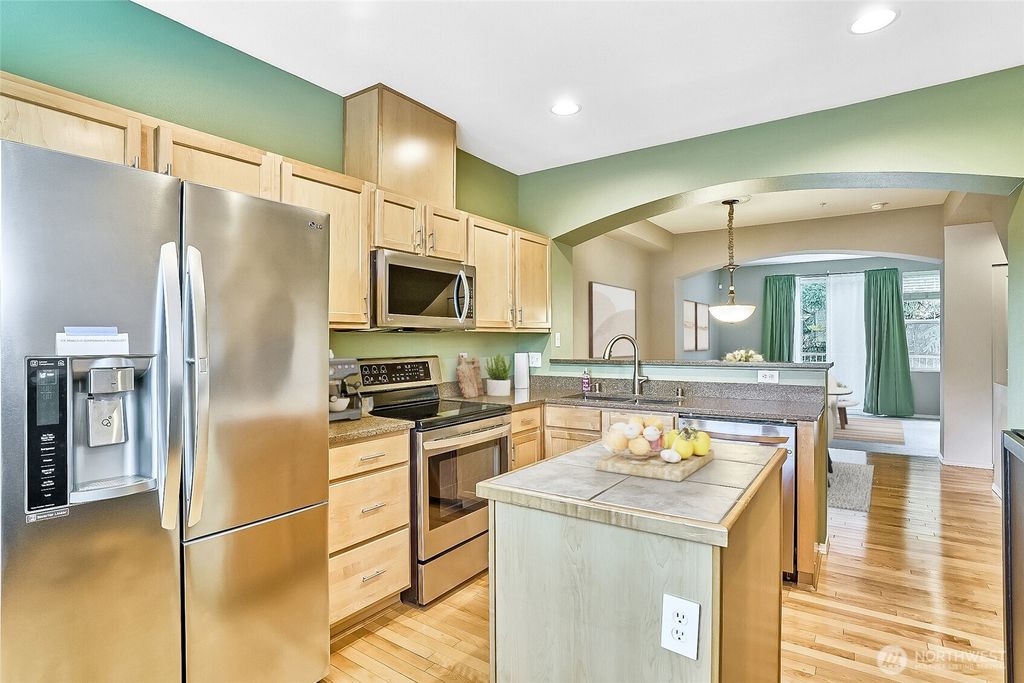 Photo of 15325 SE 155th Place #Y3, Renton, WA 98058 (MLS # 2453711)