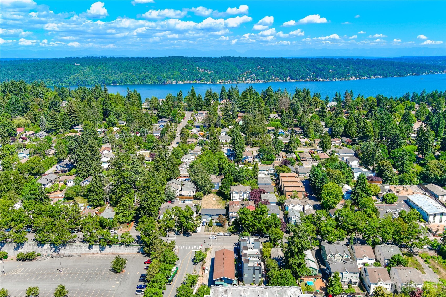 12741 NE 35th Avenue NE