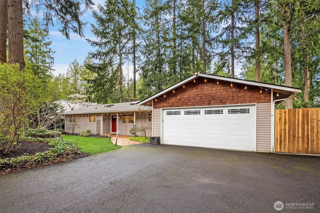 Photo of 2310 216th Avenue SE, Sammamish, WA 98075 (MLS # 2501033)