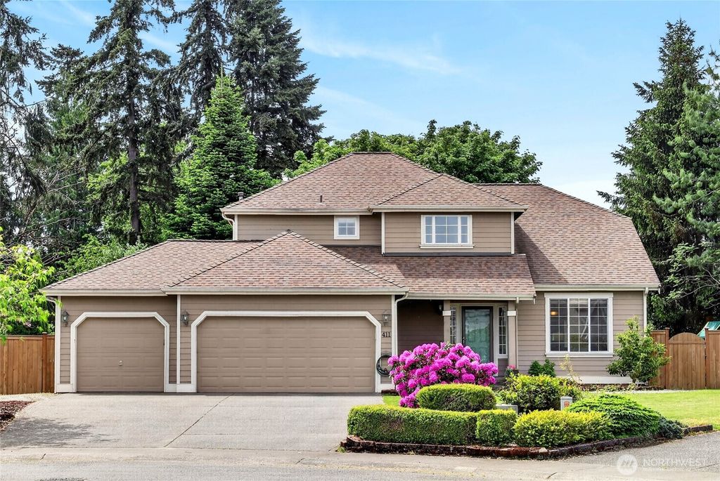 Photo of 411 25th Avenue Pl, Milton, WA 98354 (MLS # 2523552)