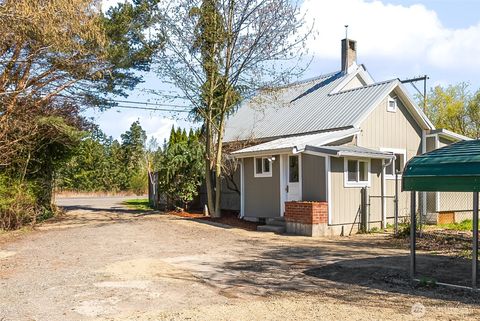 Photo of 205 E Smith Road, Bellingham, WA 98226 (MLS # 2504299)