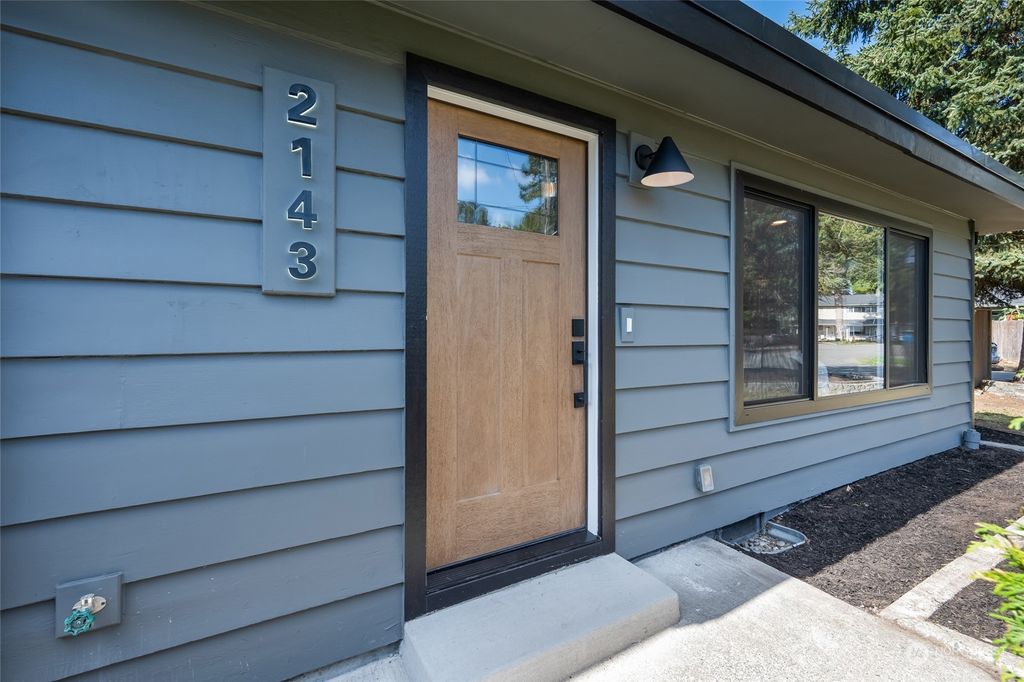 Photo of 2143 N 154th Street, Shoreline, WA 98133 (MLS # 2292522)