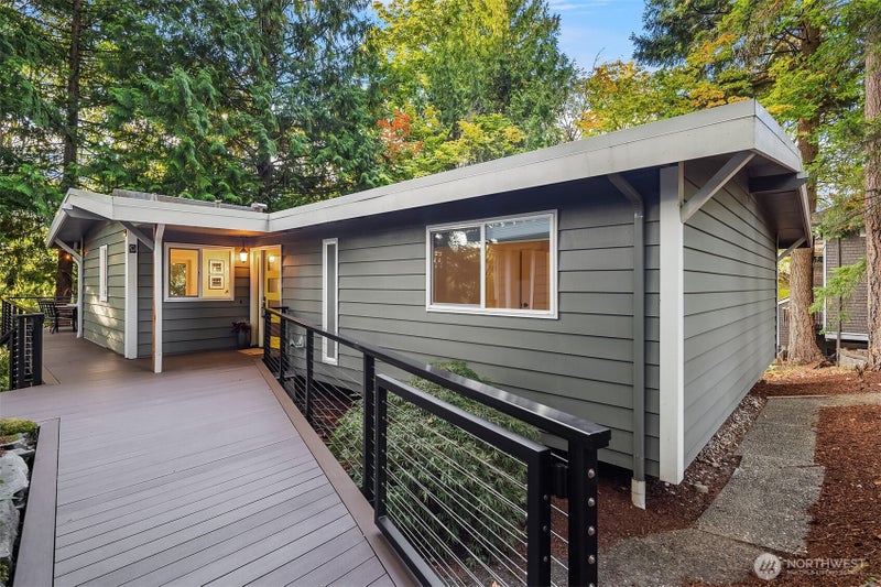 9 Mt Pilchuck Avenue NW