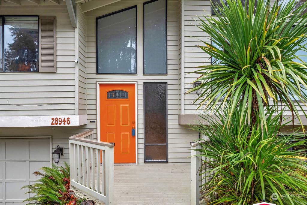 Photo of 28946 12TH Avenue S, Federal Way, WA 98003 (MLS # 2183155)