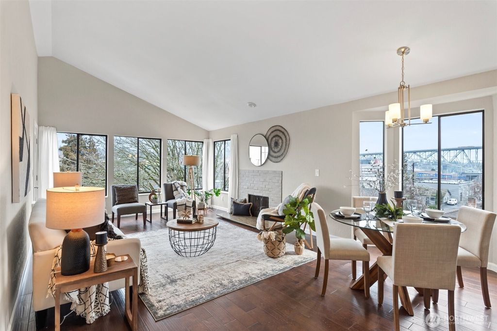 Photo of 174 Florentia Street #401, Seattle, WA 98109 (MLS # 2335455)