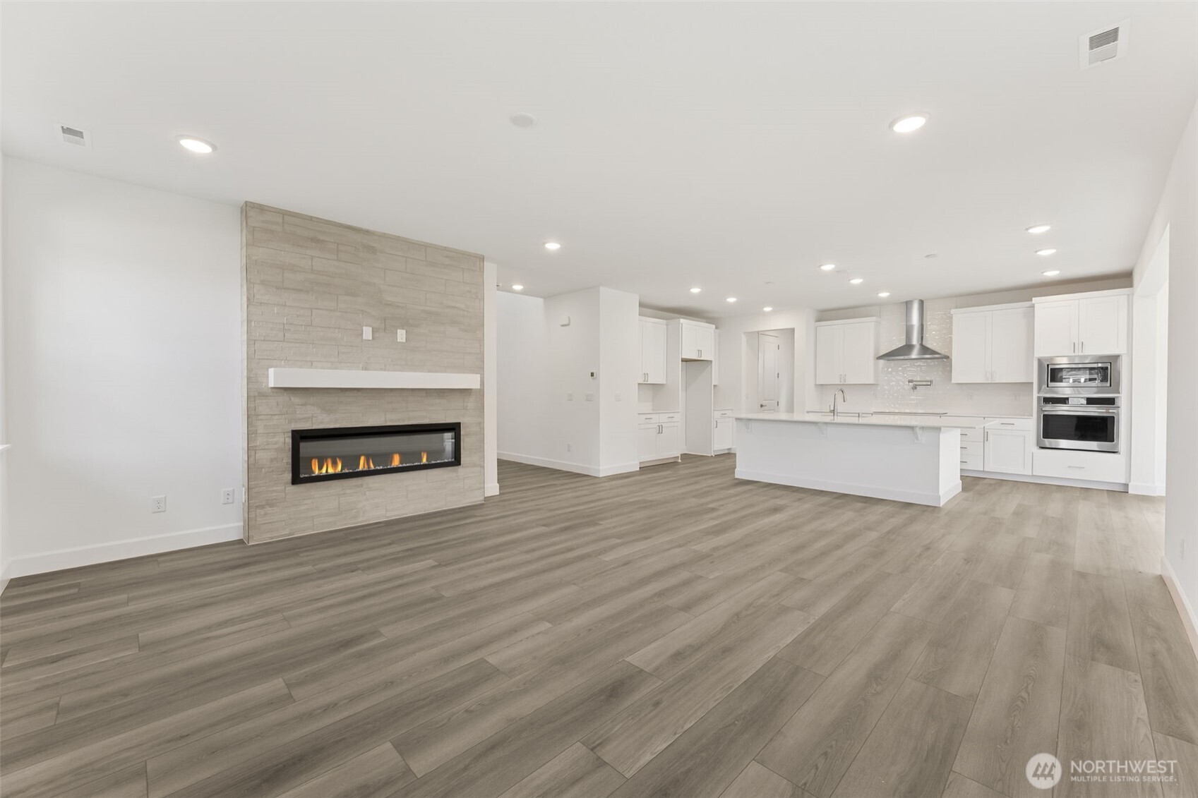 14528 203rd Avenue E 846