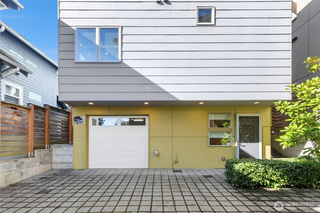 Photo of 4411 Meridian Avenue N, Seattle, WA 98103 (MLS # 2515839)