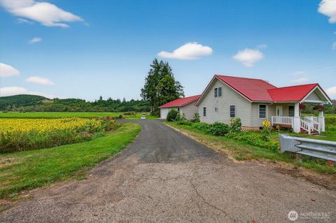 Photo of 1710 W State Route 4, Skamokawa, WA 98647 (MLS # 2505737)