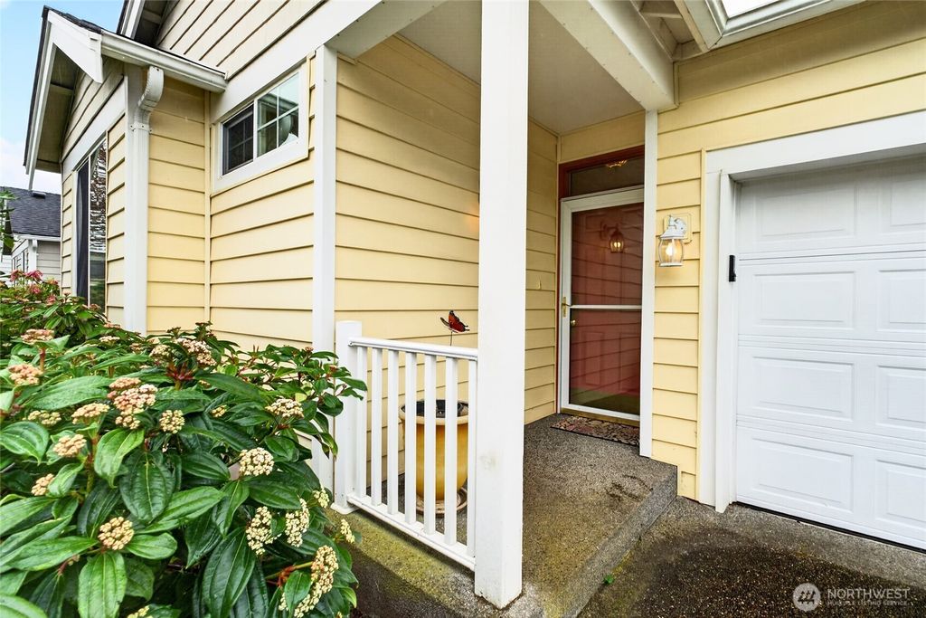 Photo of 11310 3rd Avenue Ct E, Tacoma, WA 98445 (MLS # 2508389)