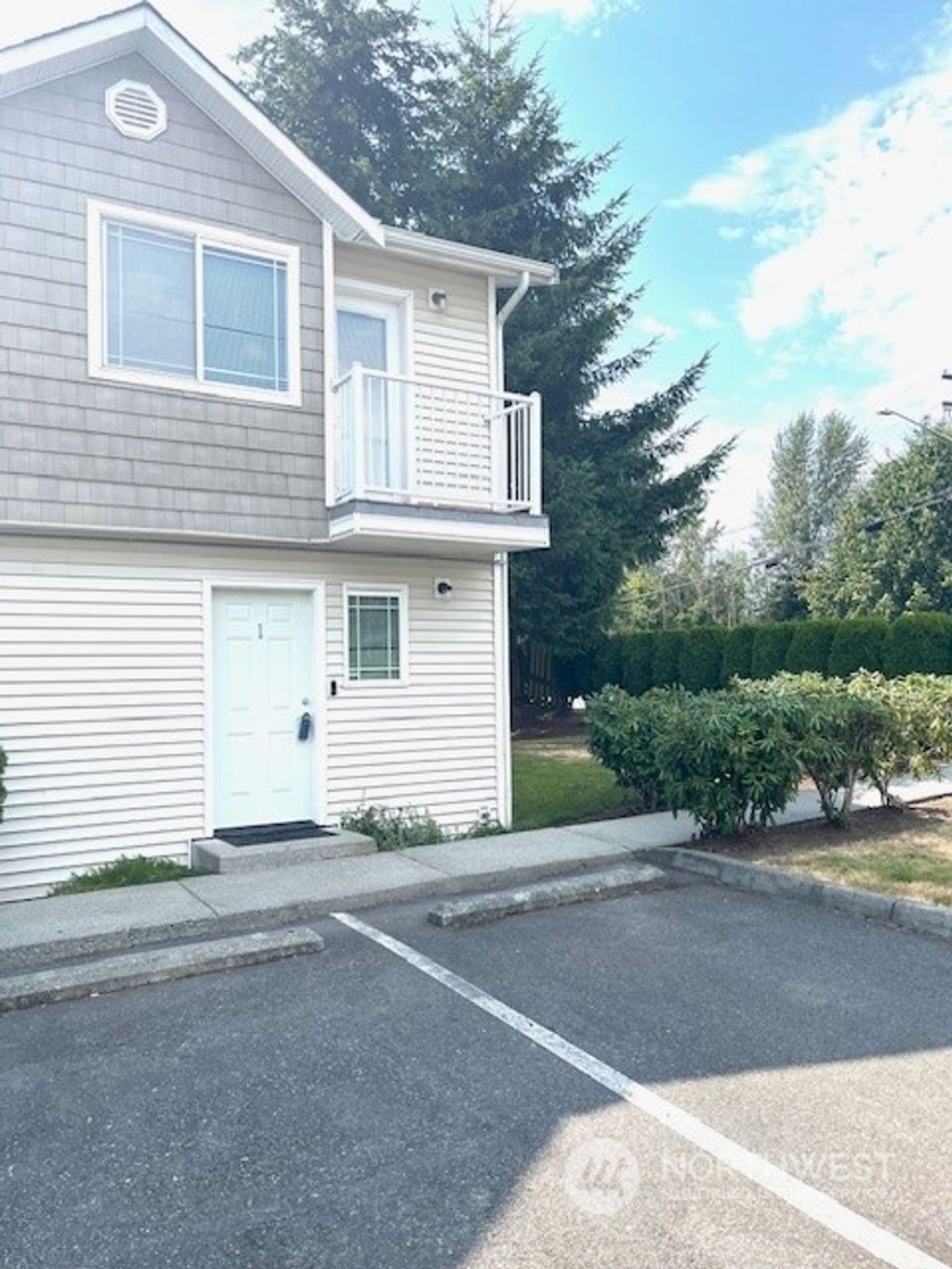 Photo of 3322 148th Street SW #A1, Lynnwood, WA 98087 (MLS # 2266863)