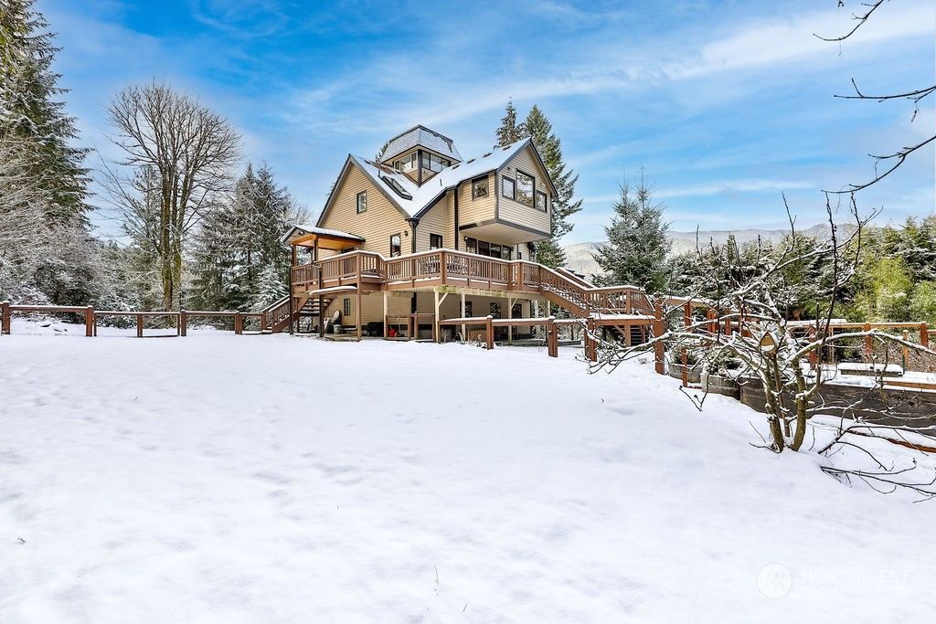 Photo of 44320 SE 161st Place, North Bend, WA 98045 (MLS # 2330065)