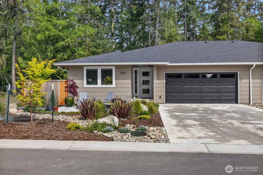 Photo of 1529 Discovery Loop, Port Angeles, WA 98363 (MLS # 2520472)