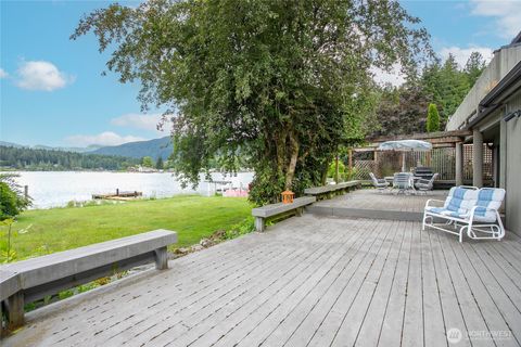 Photo of 859 E Lake Samish Drive, Bellingham, WA 98229 (MLS # 2540011)