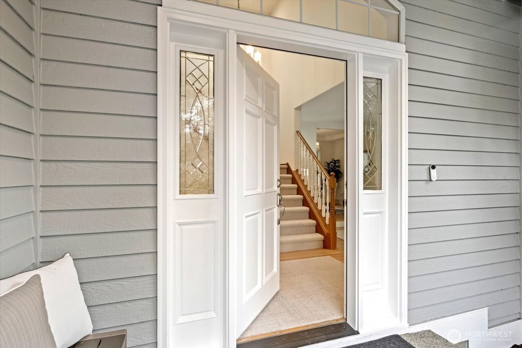 Photo of 18815 213th Avenue NE, Woodinville, WA 98077 (MLS # 2335431)