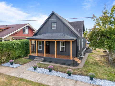 A home in Chehalis