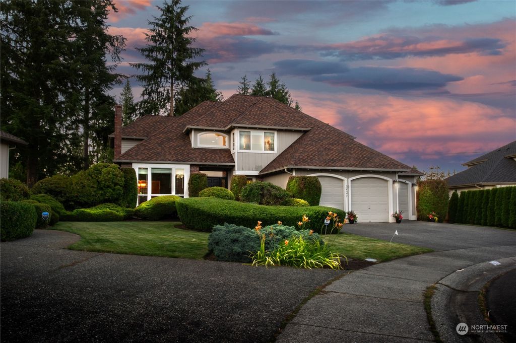 Photo of 3427 112th Place SE, Everett, WA 98208 (MLS # 2144567)