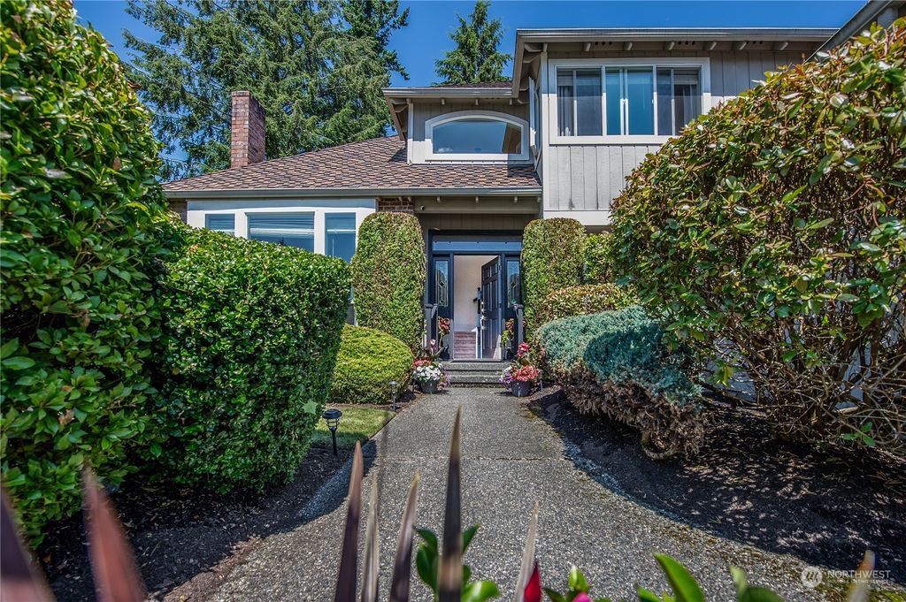 Photo of 3427 112th Place SE, Everett, WA 98208 (MLS # 2144567)