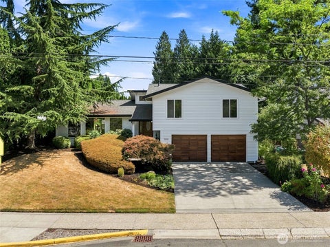 Photo of 6010 152nd Avenue NE, Redmond, WA 98052 (MLS # 2568143)