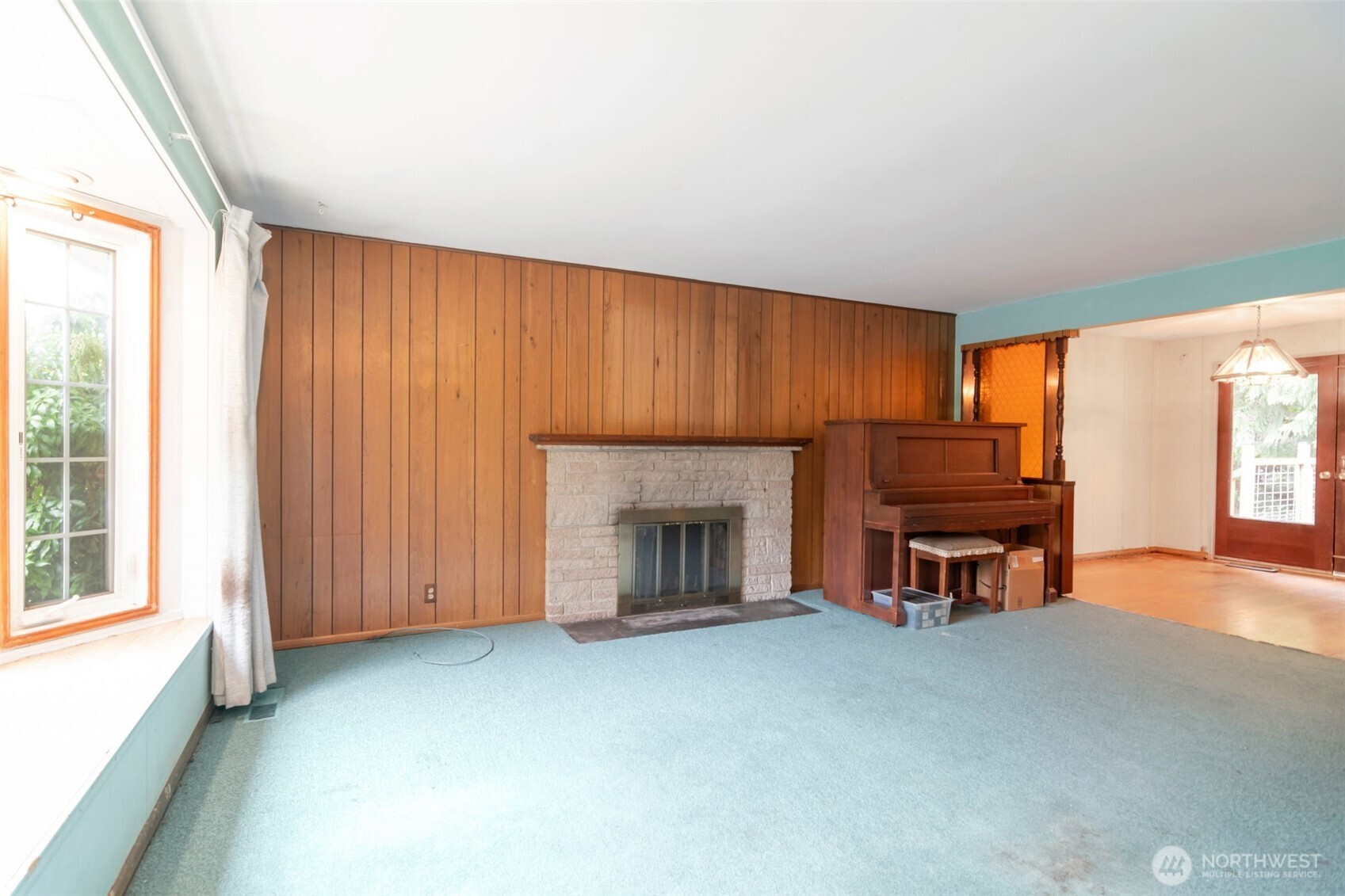 2124 N 167th Street