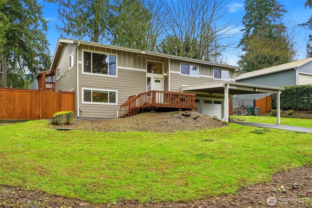 Photo of 15429 20th Place W, Lynnwood, WA 98087 (MLS # 2464219)