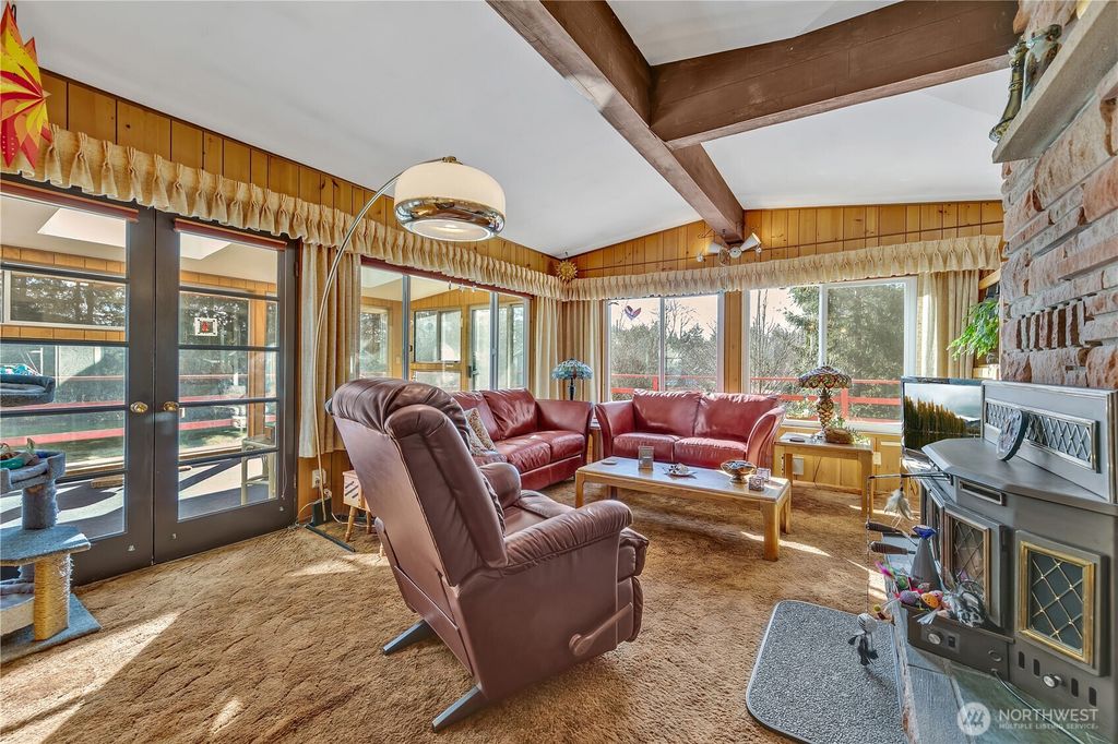 Photo of 18605 SE 240th Street, Covington, WA 98042 (MLS # 2341587)